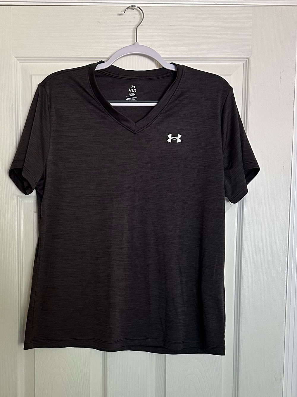 Set of 3 Under Armour Women's V-Neck Tech Tees